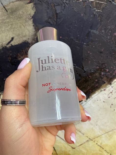 JULIETTE HAS A GUN SUperdose 12ml sample | Kaufen auf Ricardo