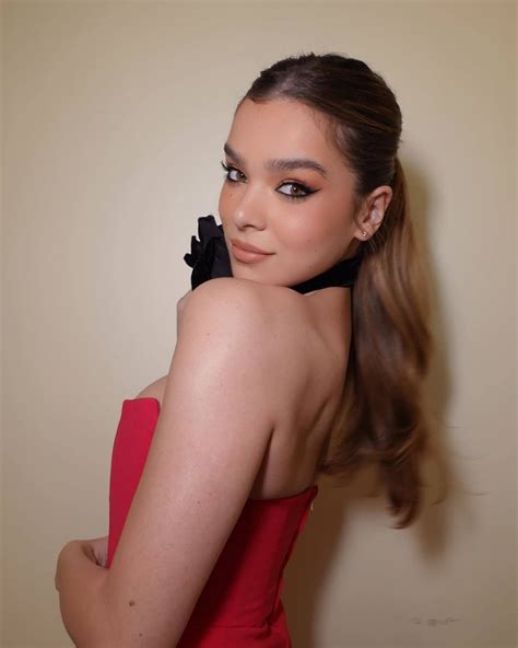 HAILEE STEINFELD for Prabal Gurung, April 2023 – HawtCelebs