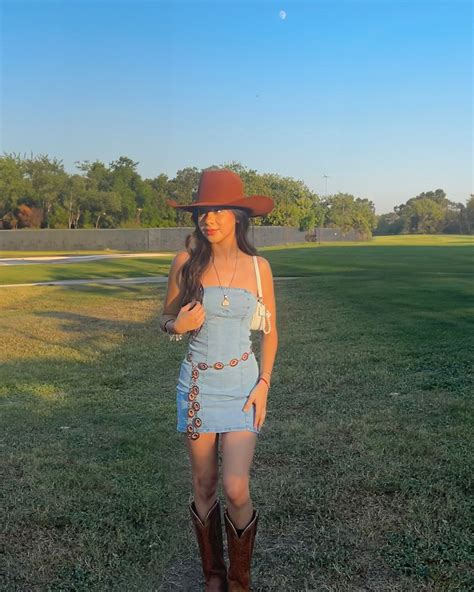 𝙽𝚊𝚍𝚒𝚊 ♡ | 🧡🤟🏼 | Instagram