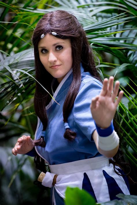 Show Us Your Moves: Yaminogame Cosplays Katara from Avatar!