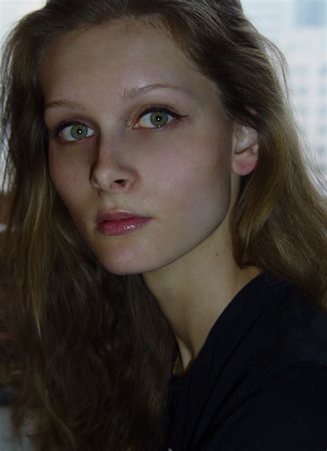 Yes Models Management: Mila