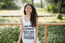 Chines Girl Big Boobs GIFs | Tenor