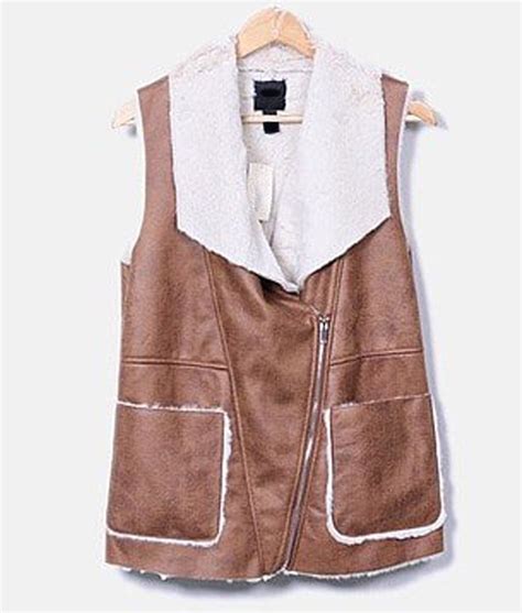 Rowan Blanchard Girl Meets World S02 Riley Matthews Vest