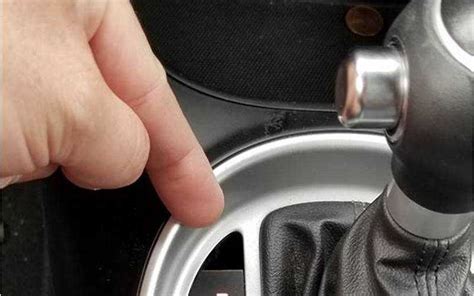 Keys Locked in Kia Soul: A Common Issue for KIA Owners | MyVans