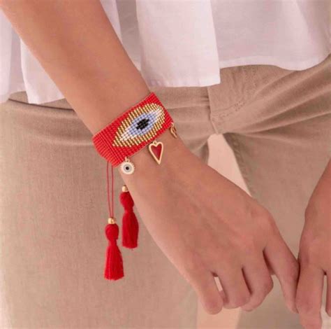 Pulsera Roja Significado 9