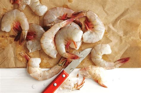 how to defrost frozen cooked shrimp