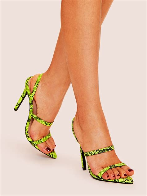 19 Cute Homecoming Shoes and Heels for the 2019 Homecoming Dance