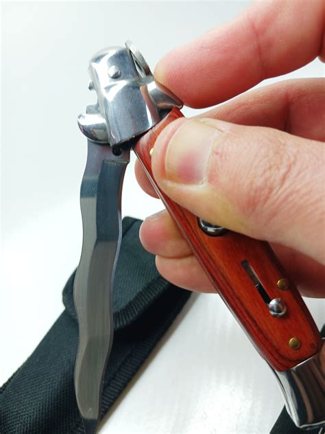 Kriss Wavy Snake Blade Godfather Stiletto Automatic Switchbl