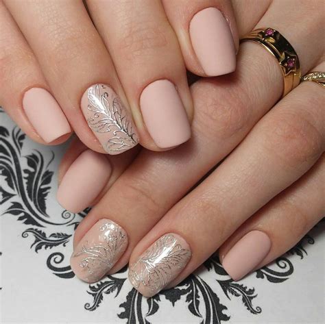 Pin by Natali Winchester on манікюр | Beige nails, Beige nails design ...