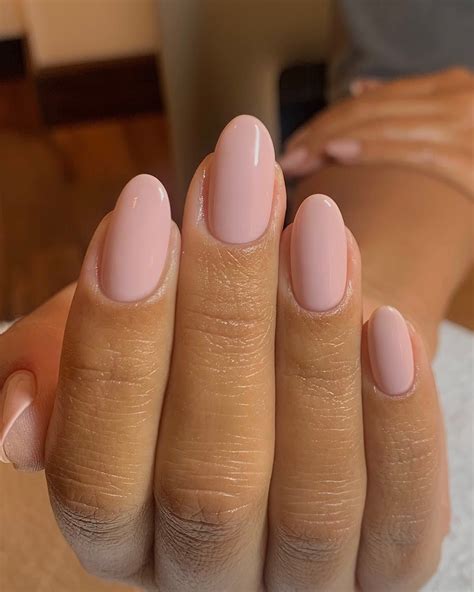 30+ Oval Nail Designs To Bring Your Manicure To The Next Level