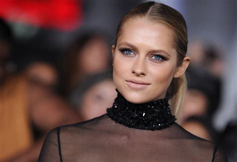 Teresa Palmer photo #449815 | Celebs-Place.com