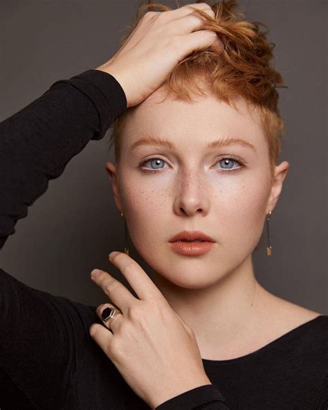 Top 9 Red-Headed Hollywood Actresses in Their 20s