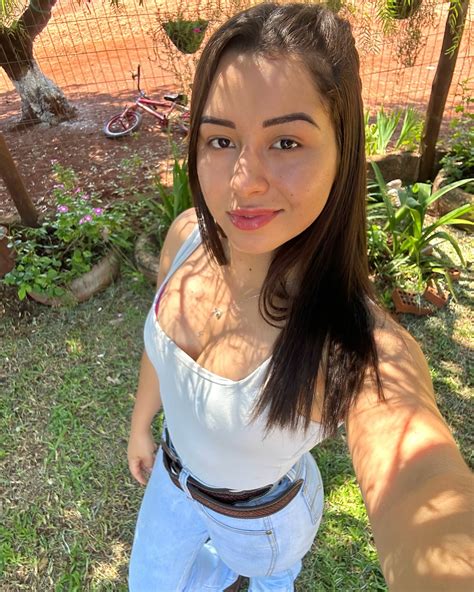 KAMILLY FERNANDES (@by.kamillynha) • Instagram photos and videos