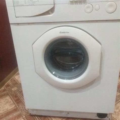 Стиральная машина Аристон – купить в Тольятти, цена 2 000 руб., продано ...