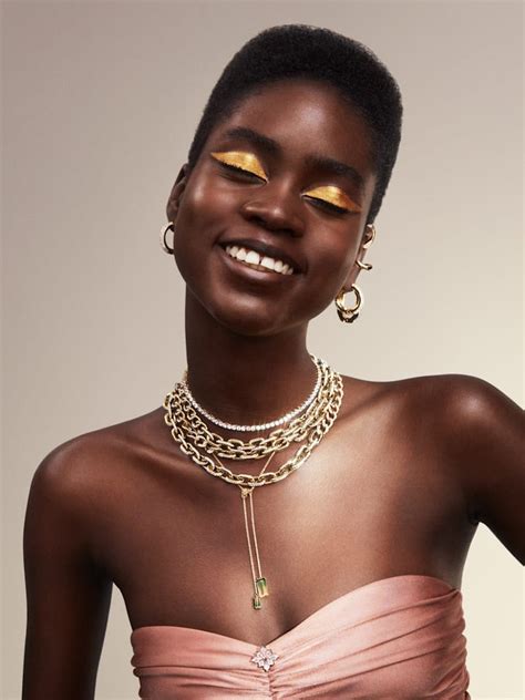 Swarovski Official | Jewelry, Watches and Crystal Decorations