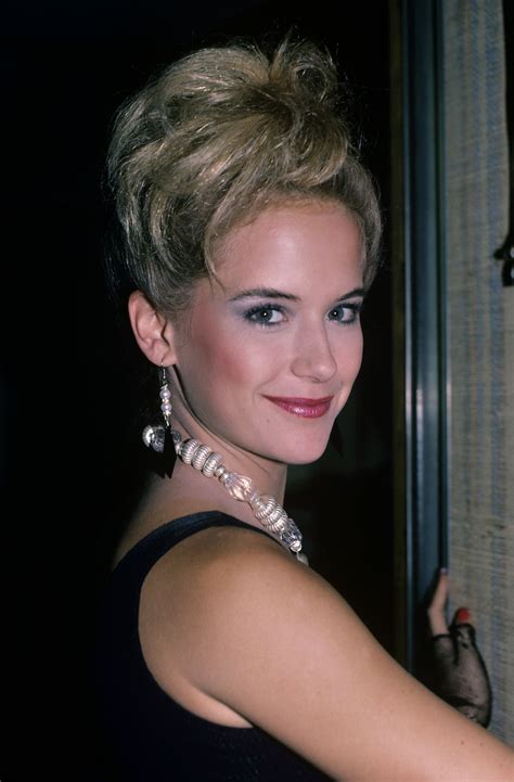 Pictures of Kelly Preston