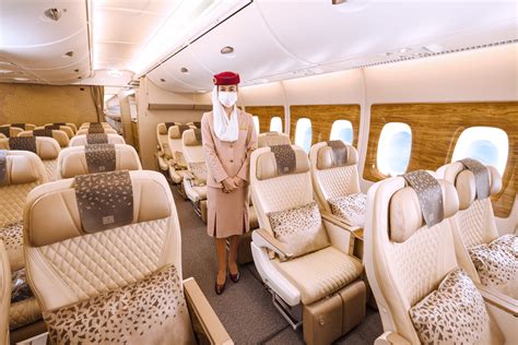 Emirates Business Class: A luxurious experience for business travelers ...