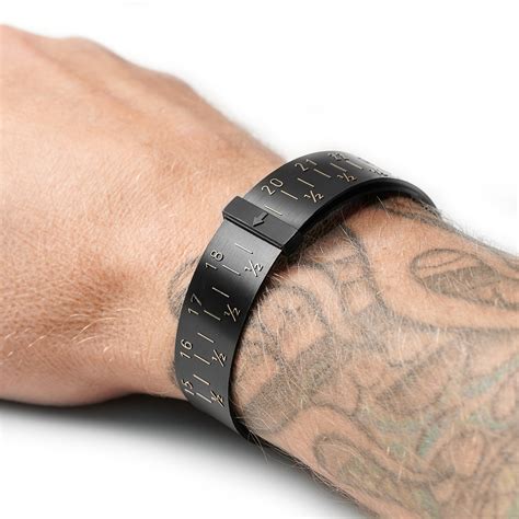 Set de 2 benzi negre pentru măsurarea mărimii brățării | În stoc | Trendhim