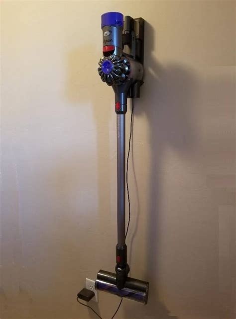 Dyson V7 Motorhead Vs V8 Animal: Pick The Better Option - Dyson Fixing ...