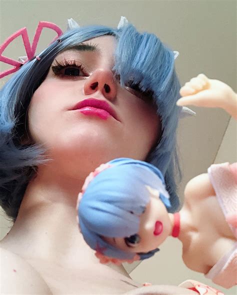 Elena Raine - Elena Raine added a new photo.