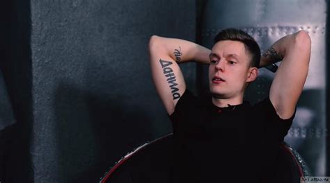 Сколько тату у Юрия Дудя? И кто такой Данила?