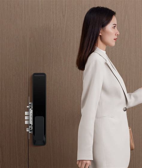 Xiaomi Face Recognition Smart Door Lock X has an AMOLED display and 3D