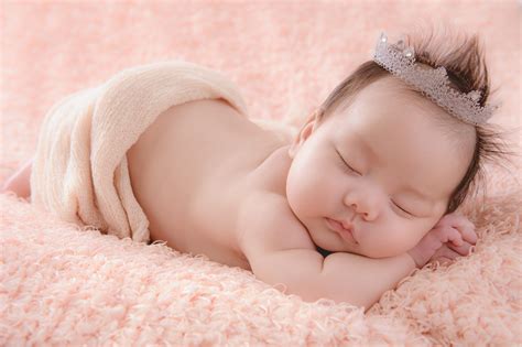 days baby sample picsmile cake smash outdoorland