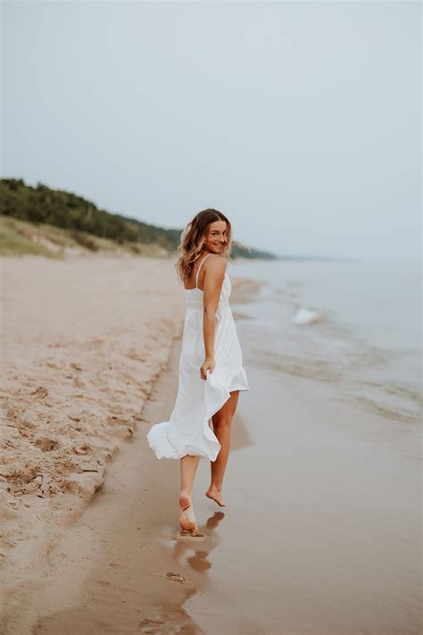 West Michigan Senior Portraits Photographer — Whitney Leigh Photography