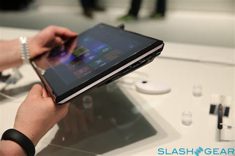 Sony VAIO Duo 11 Hands-On - SlashGear