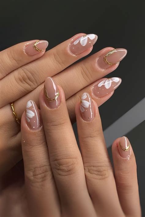 18 Trendiest Spring Nail Colors Taking Over 2025 | Simple nails