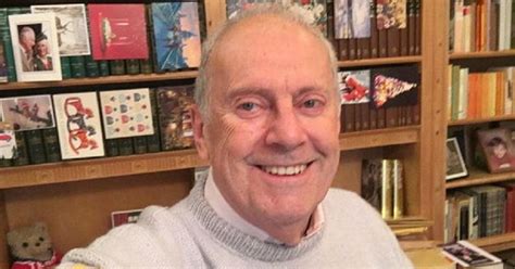 Gyles Brandreth Biography – Facts, Childhood, Achievements