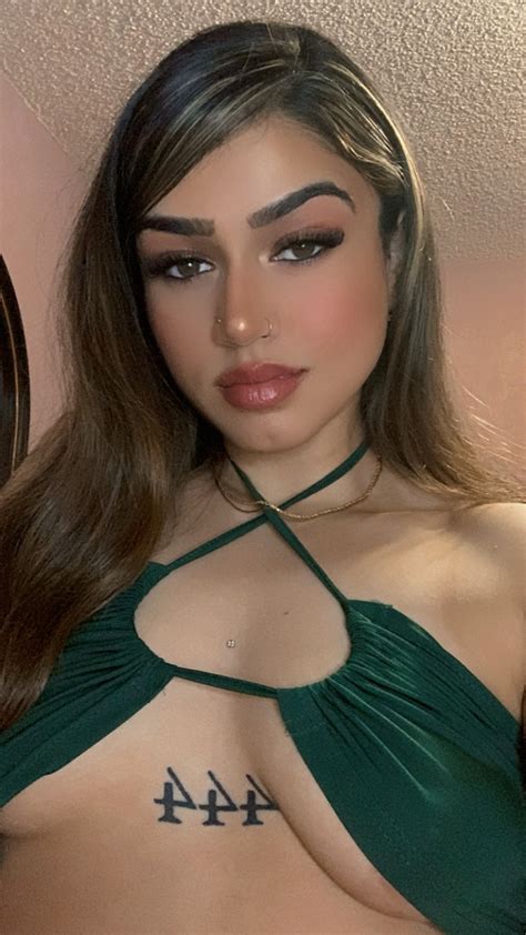 La gringa Sandra - Desnúdate con ella