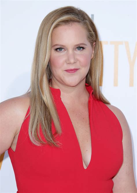 Amy Schumer Shows ‘Cute’ C-Section Scar in Nude Photo | Us Weekly