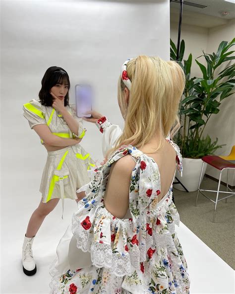 Fukumura Mizuki, Ikuta Erina - Picture Board - Hello!Online