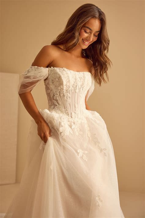 Atlantis Dress | Vow'd Weddings