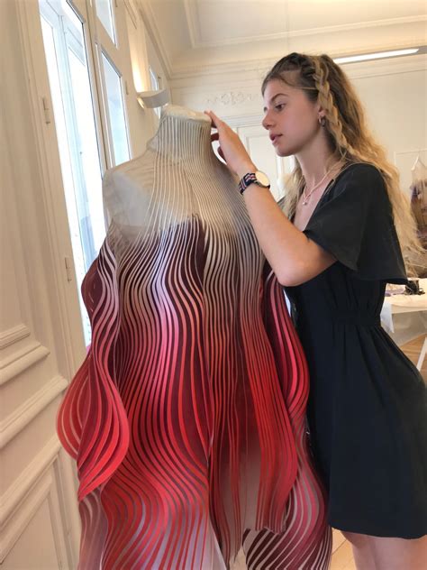 ravensbourne students present  digital fashion week ny ravensbourne