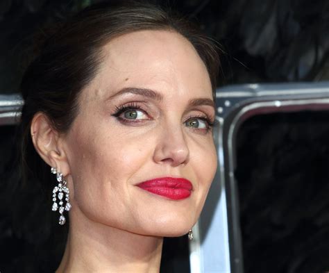 Angelina Jolie Wrinkles