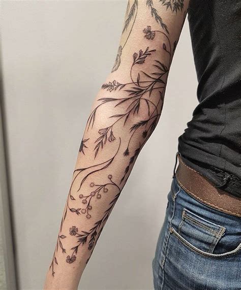35 Insanely Pretty Vine Tattoo Designs You Cannot Ignore