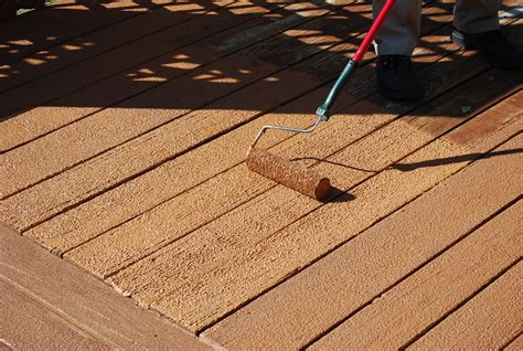 Deck Coatings: Outdoor Coatings for Wood Decks - Roof Decks - Pool