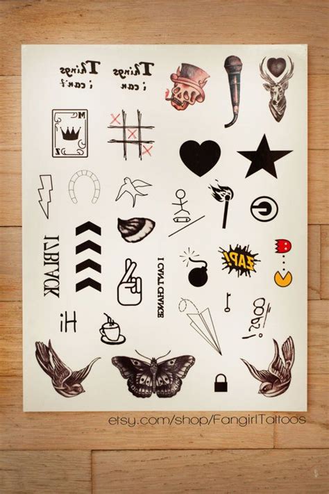 19 Perfect One Direction Fan Gifts: Replica Tattoos Included