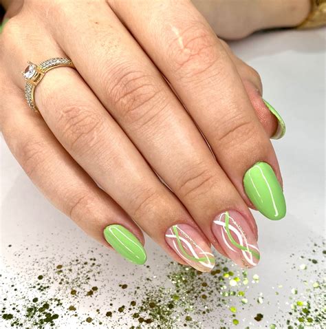 Unha De Gel Decorada Verde - Unha decorada verde | Idéias de cores de unhas, Acertou em cheio, Unhas ...