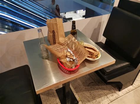 Chipotle Mexican Grill | Canary Wharf | TortoisePath | United Kingdom 🇬🇧