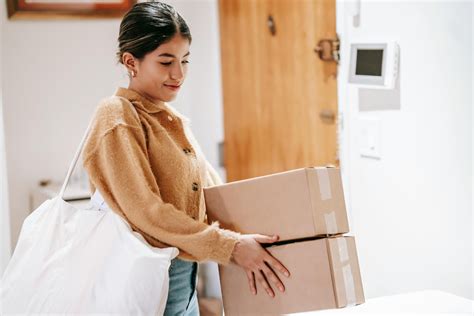 Amazon Seller Return Policy: 2024 Changes for FBA - Jungle Scout
