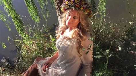 Лесная нимфа у водоема с плакучими ивами. Фотосессия в Одессе. Август ...