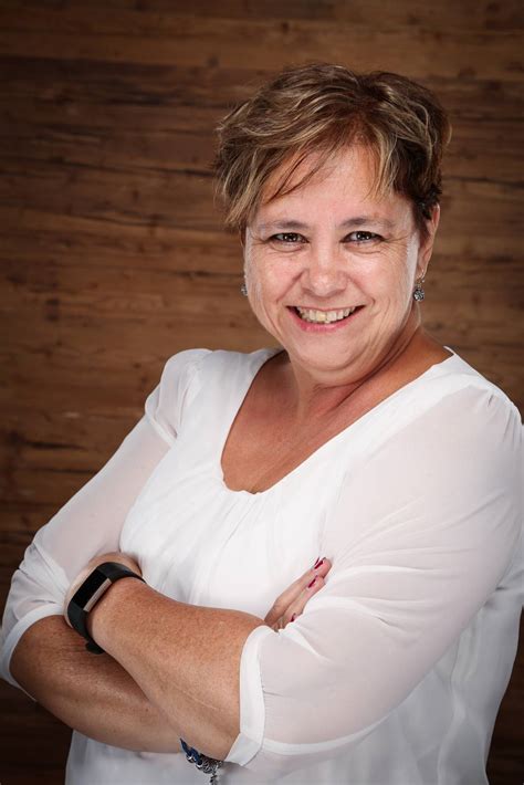caroline business professional