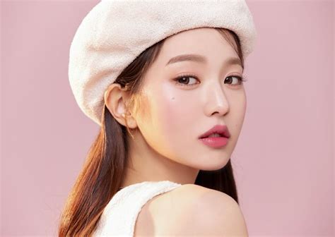 WONYOUNG 🐰 | Pink princess aesthetic, Ulzzang girl, Pretty skin