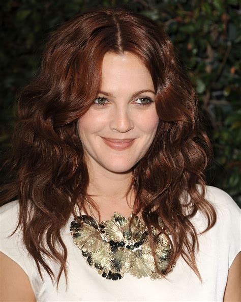 26 Auburn Hair Colors That Aren't Your Average Red | Chestnut hair