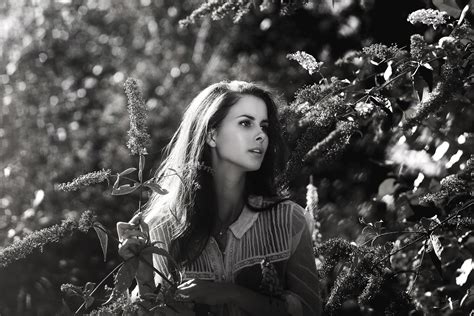 Pictures of Leanne Lapp