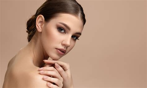 Parisa Beautycenter, Microblading of powderbrows + nabehandeling ...