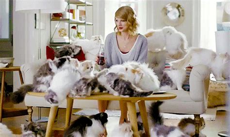 Here’s Why Taylor Swift Just Bought Some Porn Sites with Her Name on